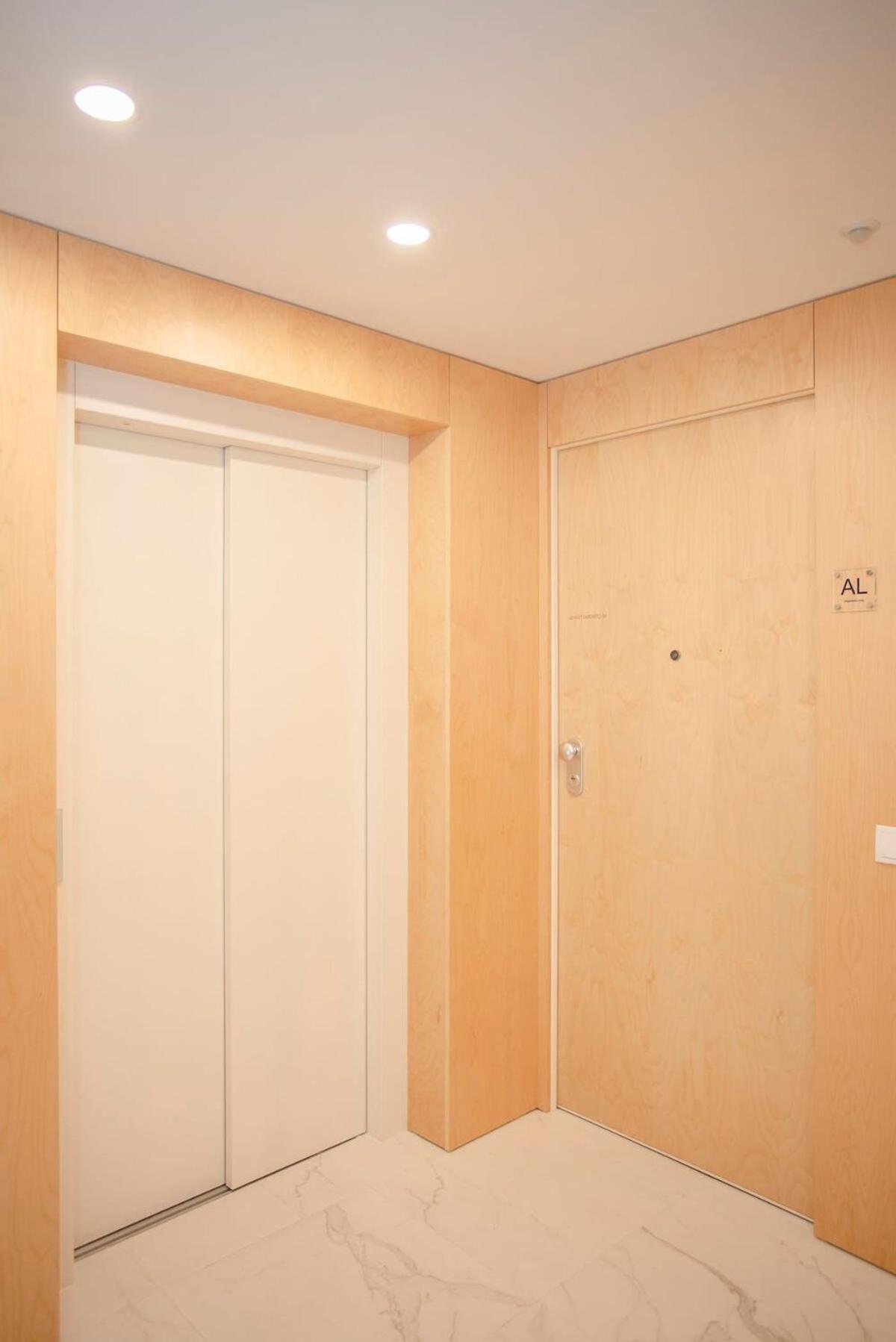 Liiiving In Porto - Luxury Gallery Apartments Buitenkant foto