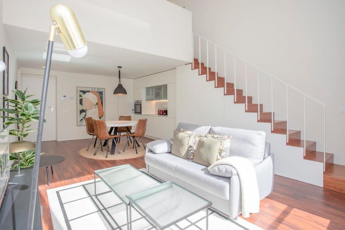 Liiiving In Porto - Luxury Gallery Apartments Buitenkant foto